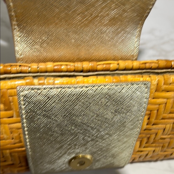 Tory Burch Gold and Tan Rattan Wicker Clutch RARE Collectible Luxury - Picture 9 of 11